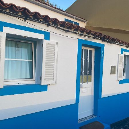 Relaxing House By The Beach - Casa Rosa Horta  Luaran gambar